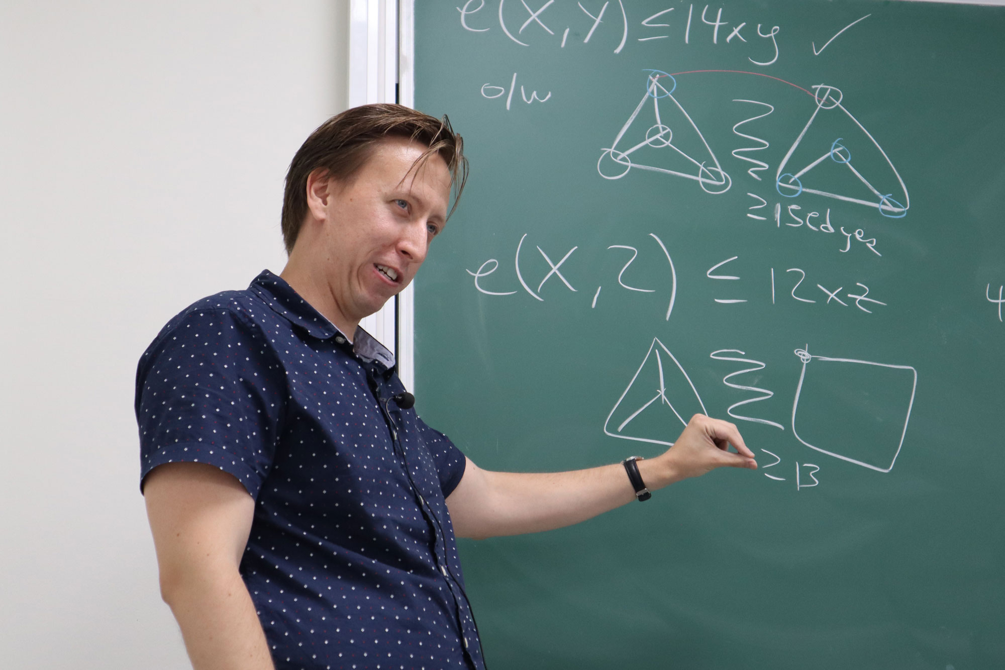 Лучшие технические вузы России по рейтингам Социального навигатора и Superjob
