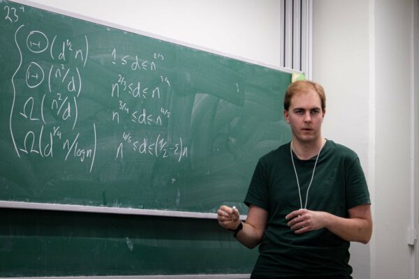 Eero Räty gave a talk on lower bounds for the positive discrepancy of graphs of average degree d at the Discrete Math Seminar