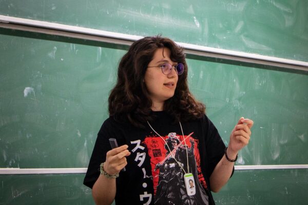 Niloufar Fuladi gave a talk on how to find a short canonical decomposition of a non-orientable surface given with a triangulation at the Discrete Math Seminar