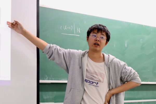 Xin Wei gave a talk on the maximum size of a t-perfect hash family over an alphabet of size q at the Discrete Math Seminar